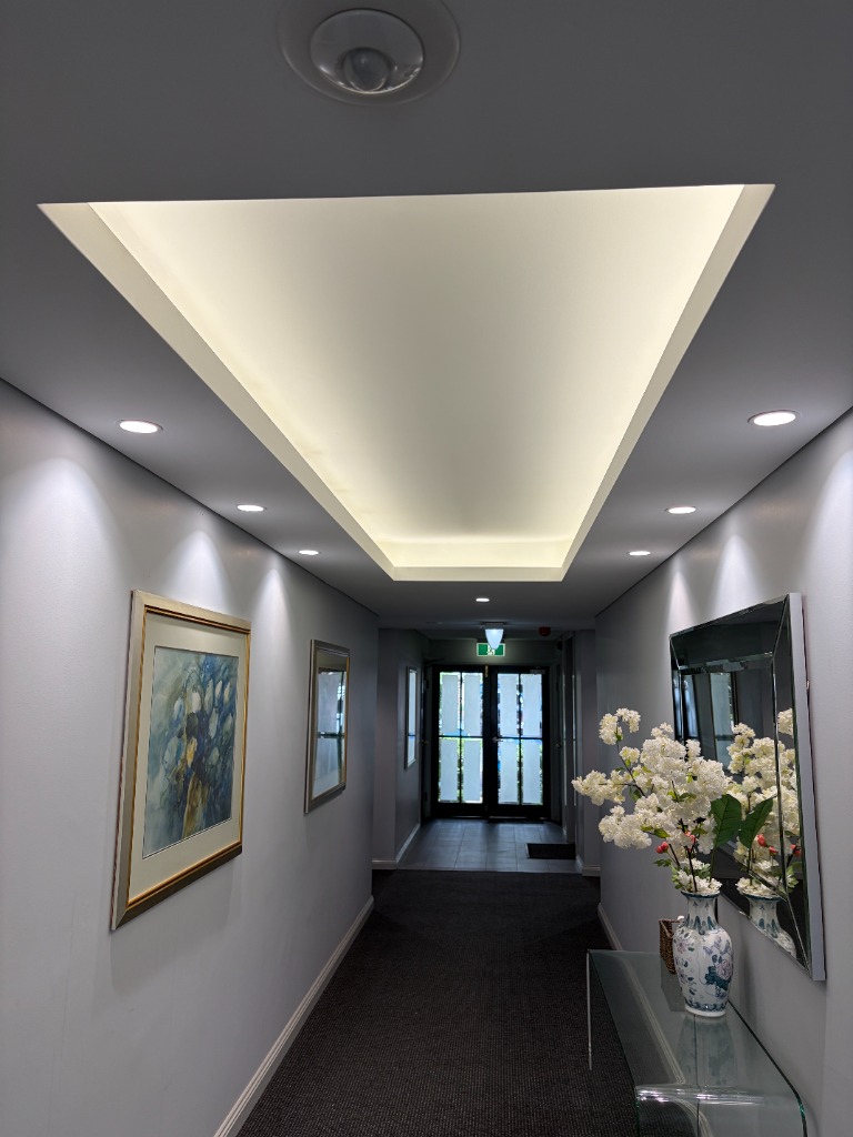 Hallway ceiling cove and recessed LED downlights installation